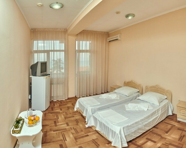 Гостиница Глобус Лоо