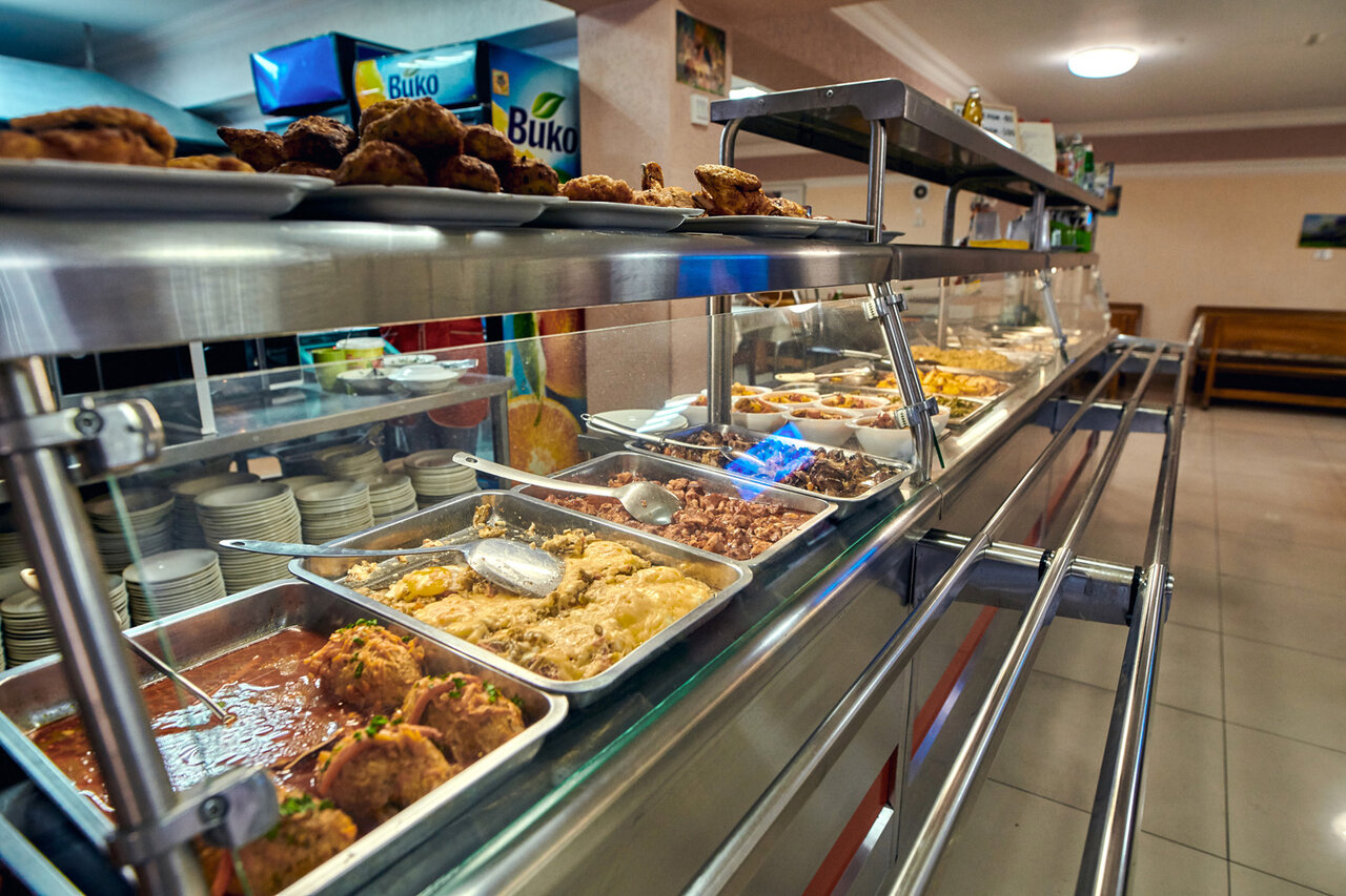 Гостиница Глобус Лоо-40