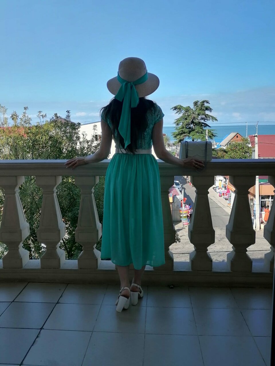 Гостиница Глобус Лоо-30