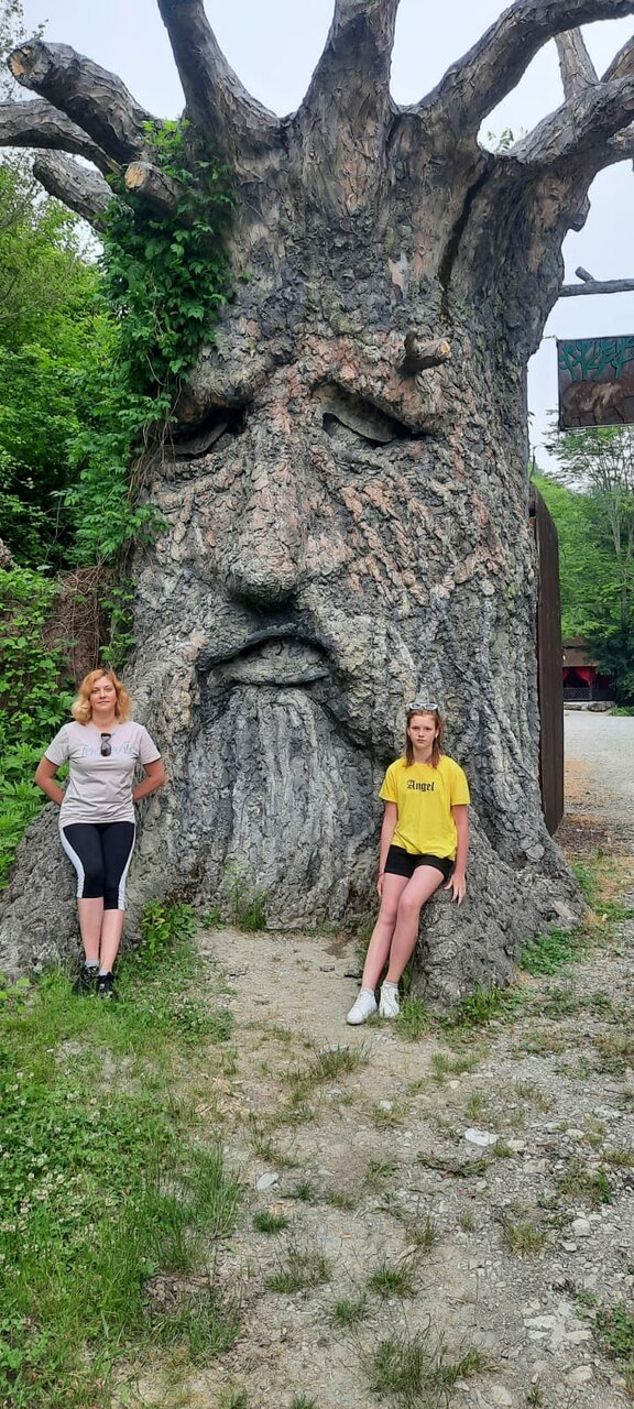 Гостиница Глобус Лоо-21