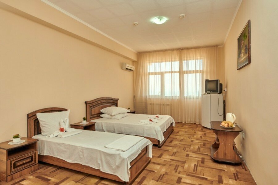 Гостиница Глобус Лоо